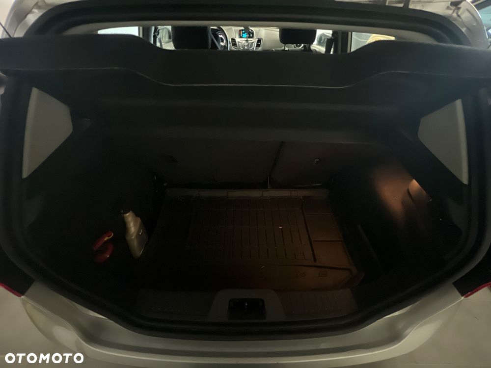 Ford Fiesta 1.25 Titanium - 22