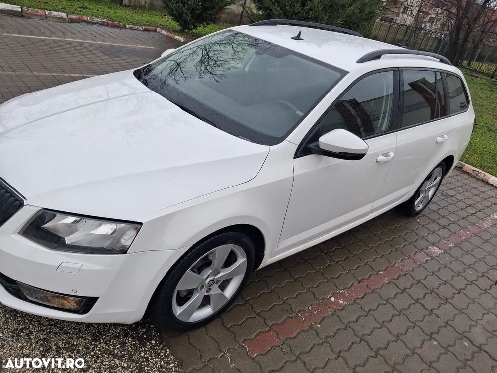 Skoda Octavia 2.0 TDI Ambition - 6