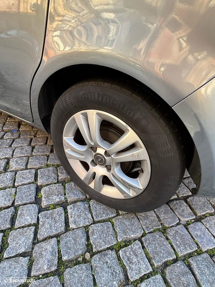 Opel Corsa 1.2 Enjoy S/S - 33