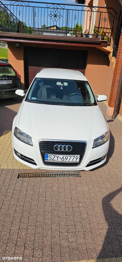 Audi A3 Sportback 1.6 TDI DPF Attraction - 5