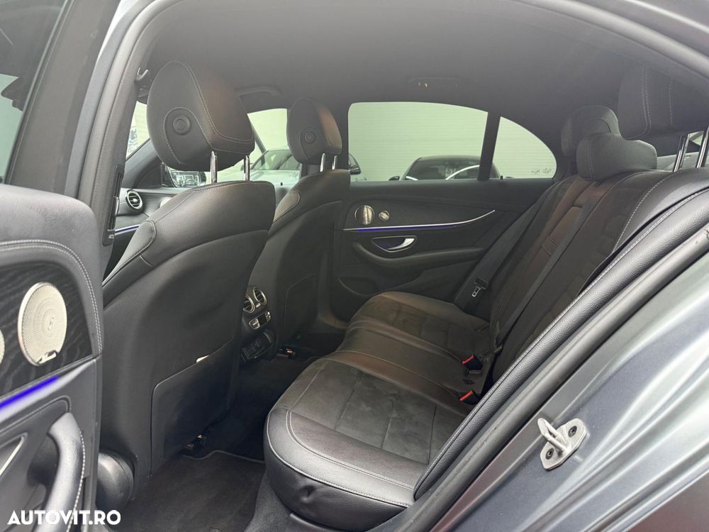 Mercedes-Benz E 300 9G-TRONIC AMG Line - 10