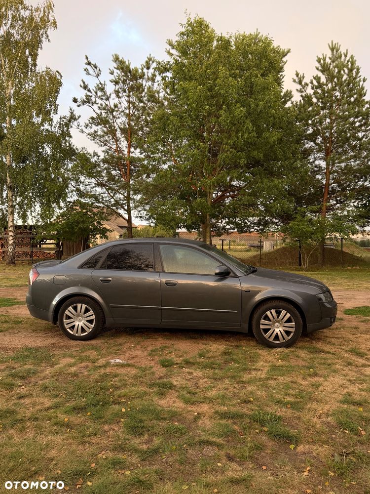 Audi A4 Limousine 2 - 7