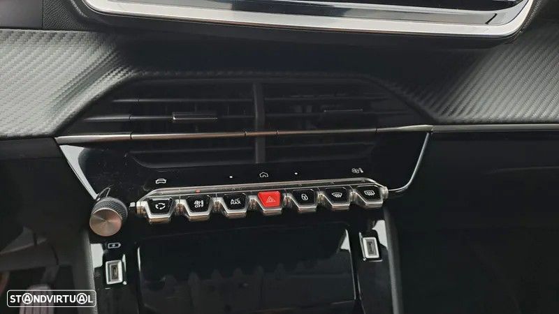 Peugeot 208 1.2 PureTech Allure - 16