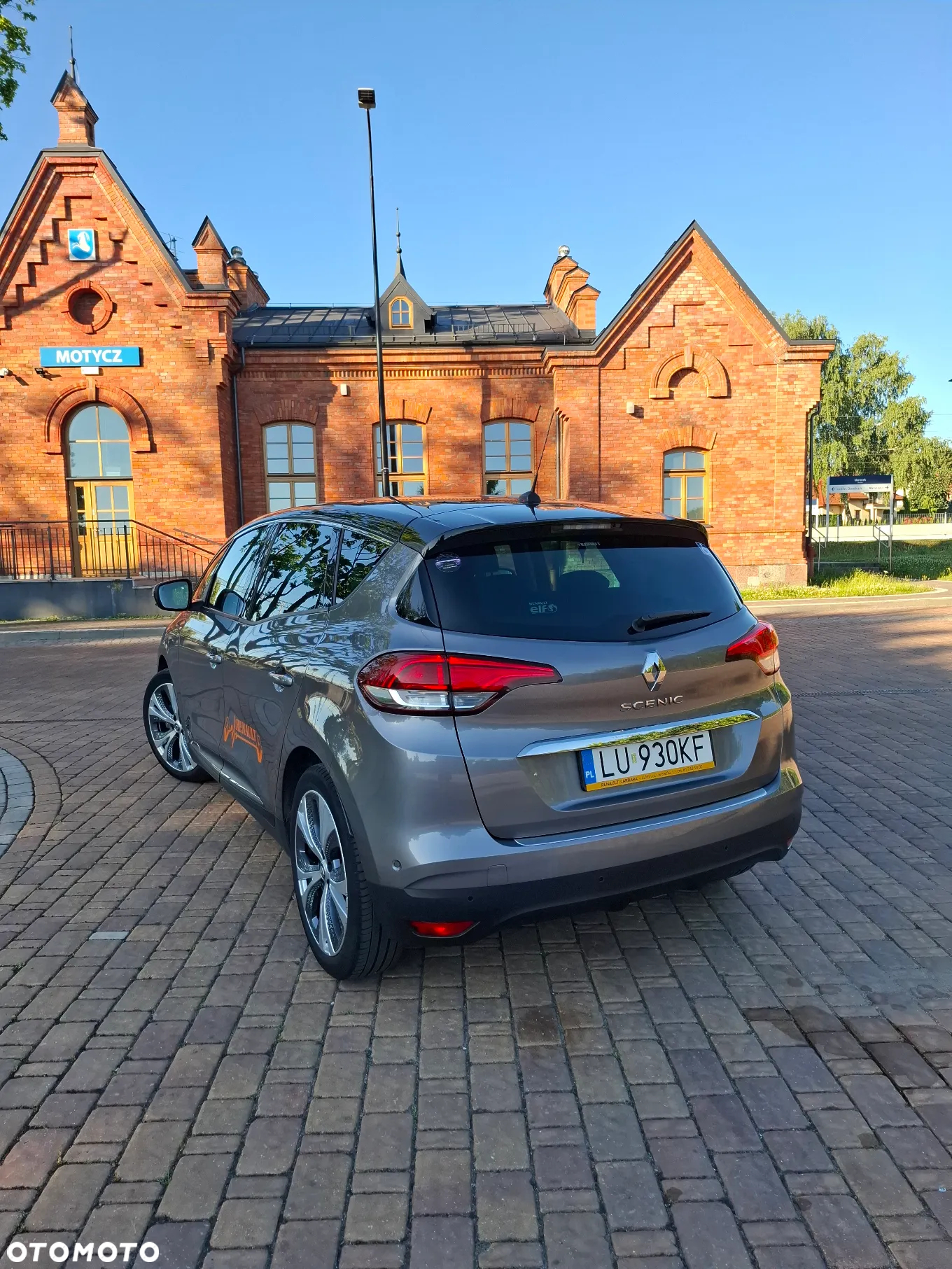 Renault Scenic 1.3 TCe FAP Intens - 5
