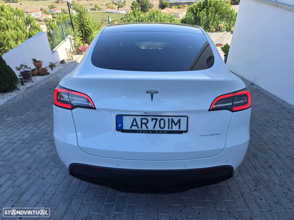 Tesla Model Y Long Range Tração Integral - 34