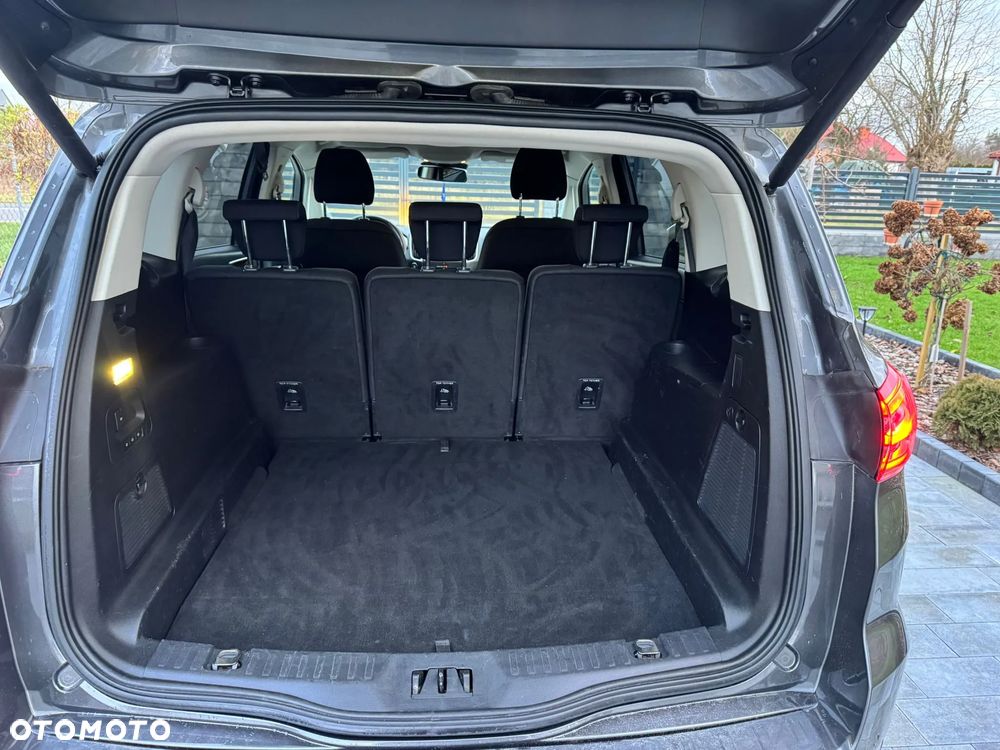 Ford S-Max 2.0 TDCi Titanium - 24