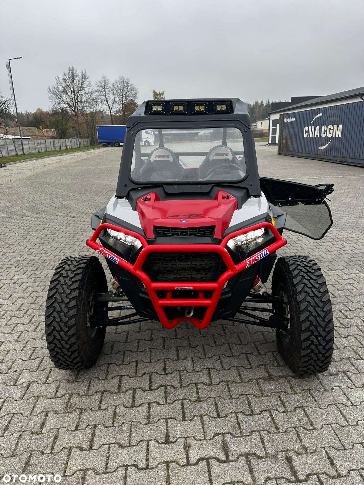 Polaris RZR