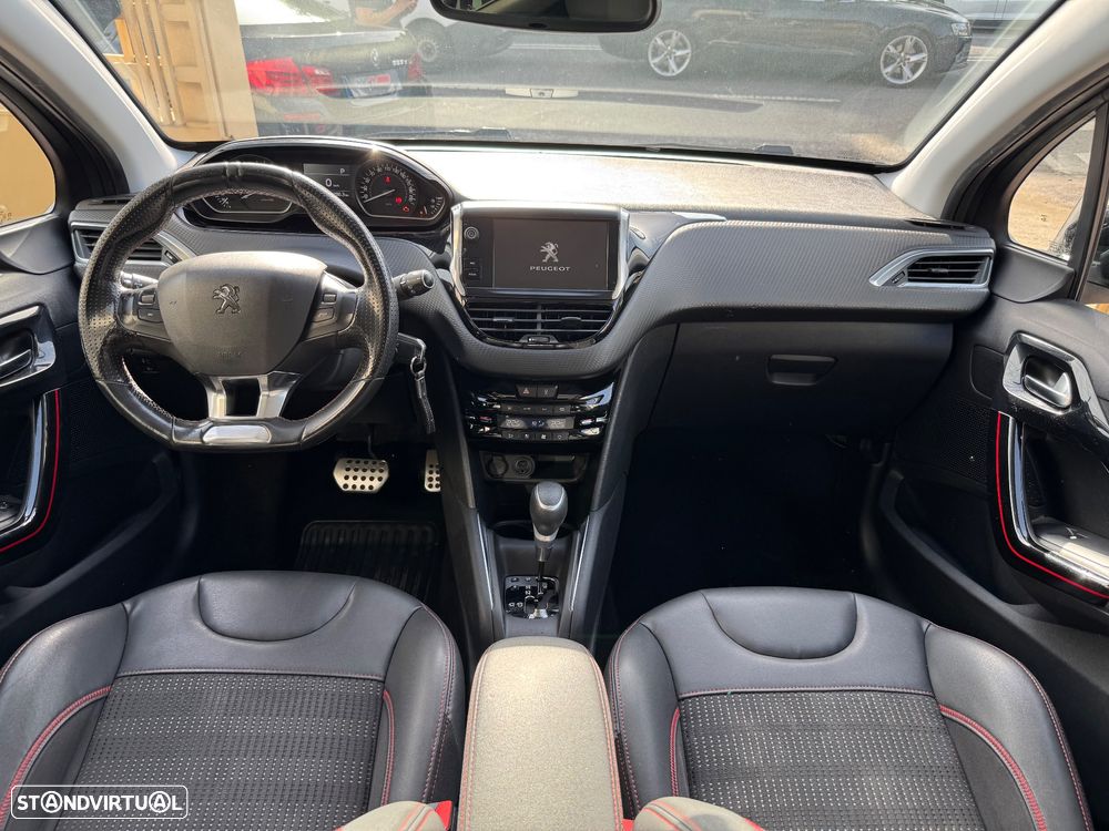 Peugeot 208 1.2 PureTech GT Line EAT6 - 23