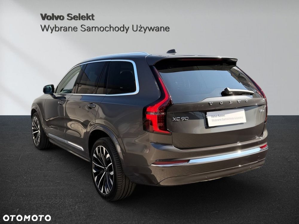 Volvo XC 90 - 7