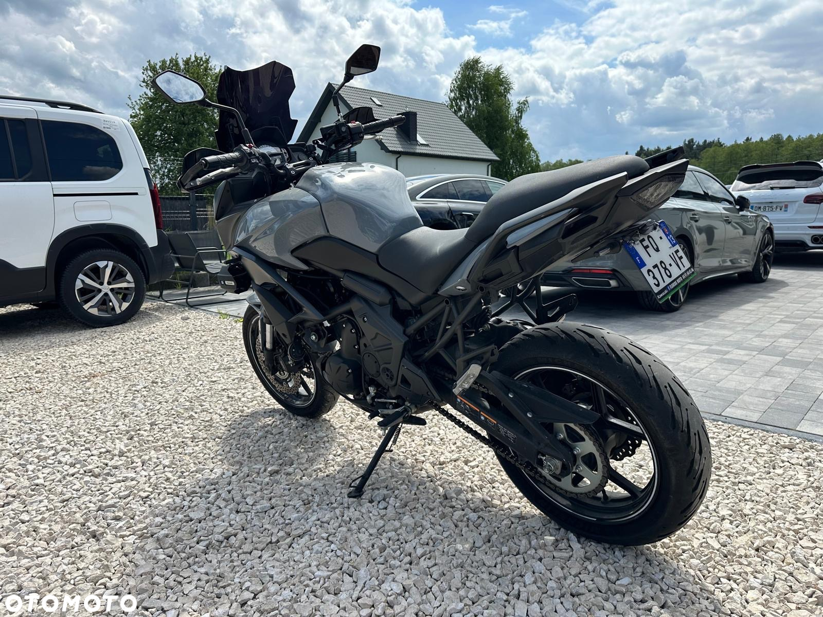 Kawasaki Versys 650 - 15