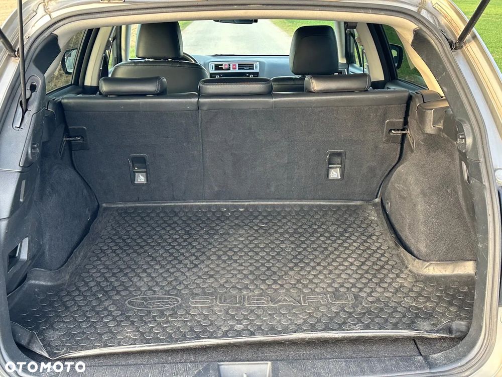 Subaru Legacy - 7