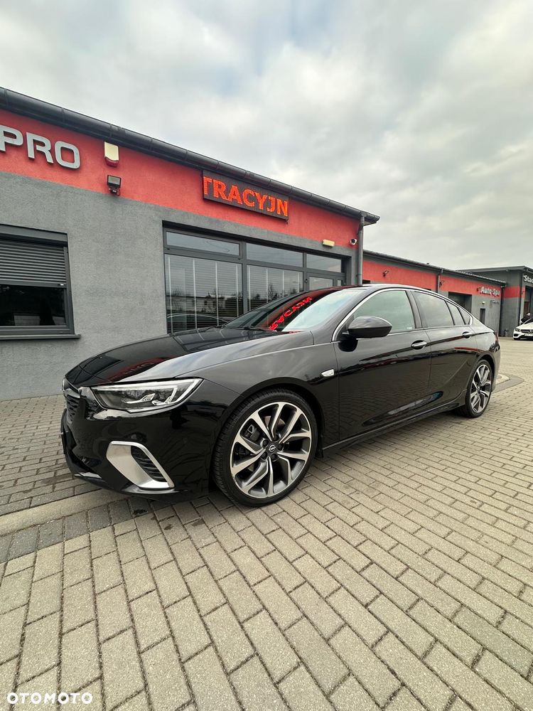 Opel Insignia 2.0 CDTI 4x4 GSi S&S - 4