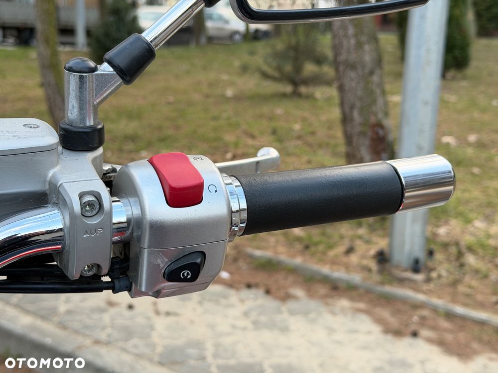 Suzuki Intruder - 20