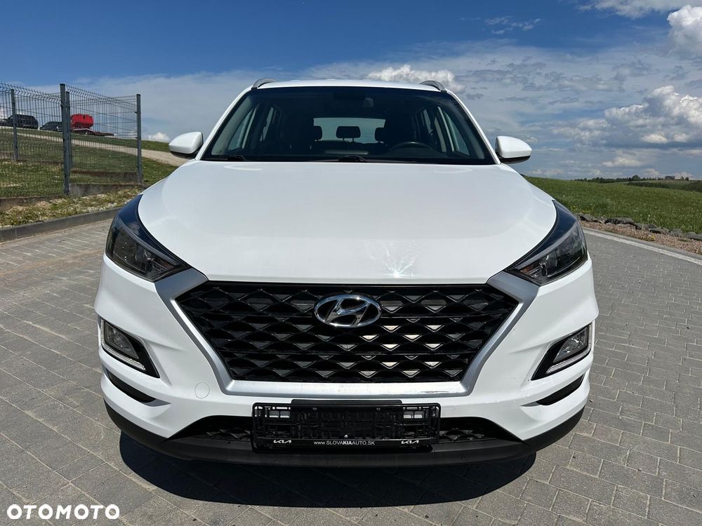 Hyundai Tucson - 2