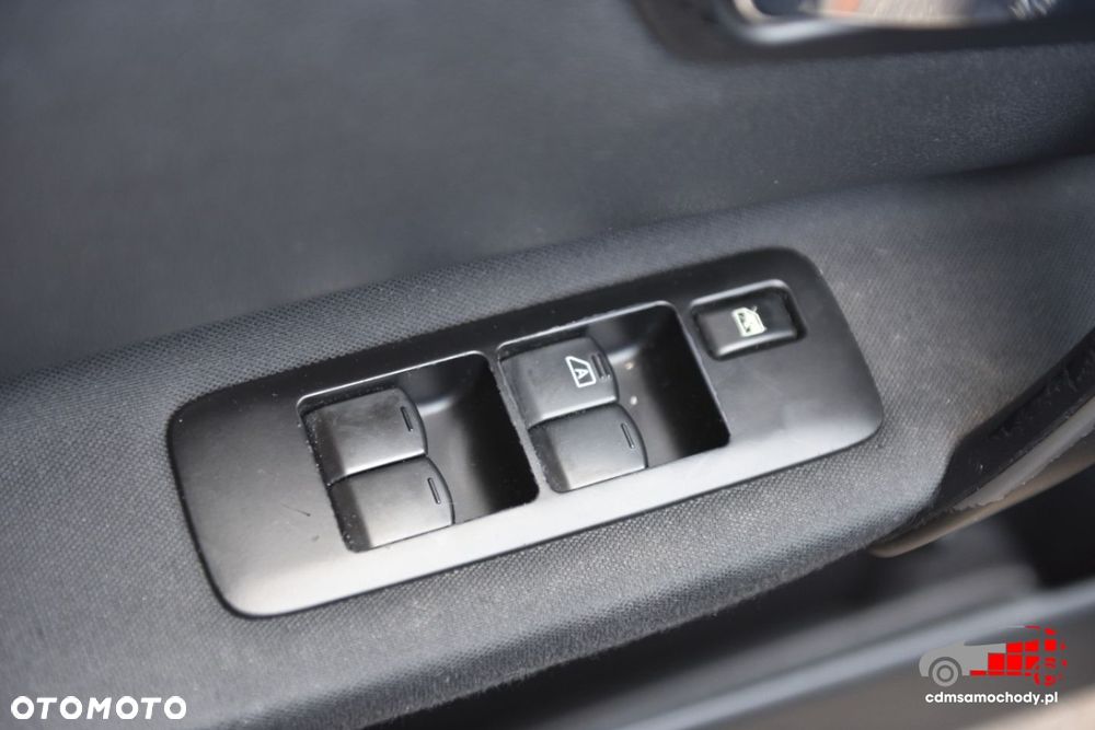 Nissan Qashqai - 16
