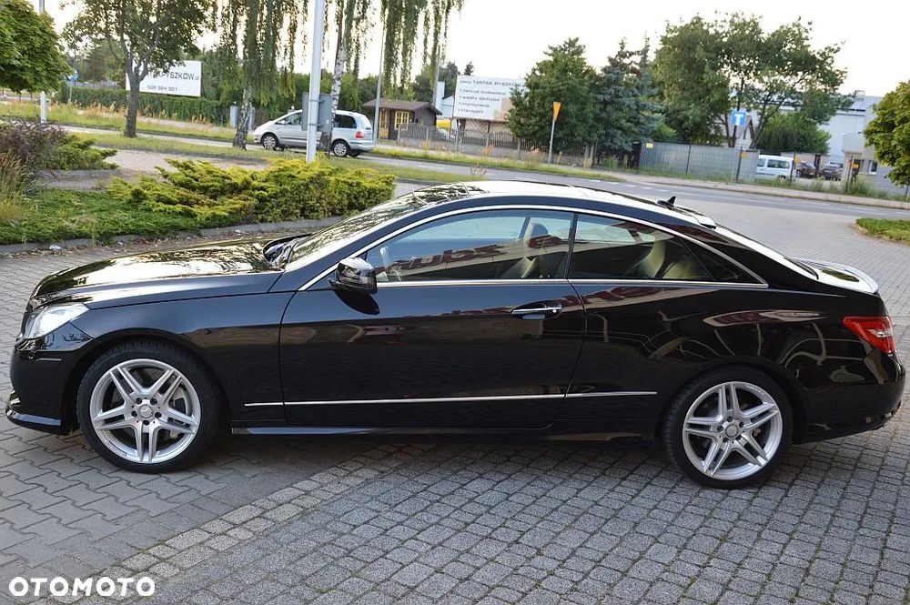 Mercedes-Benz Klasa E - 2