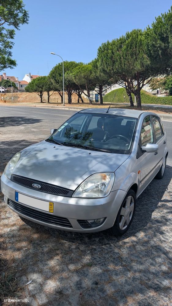 Ford Fiesta 1.4 Trend - 1