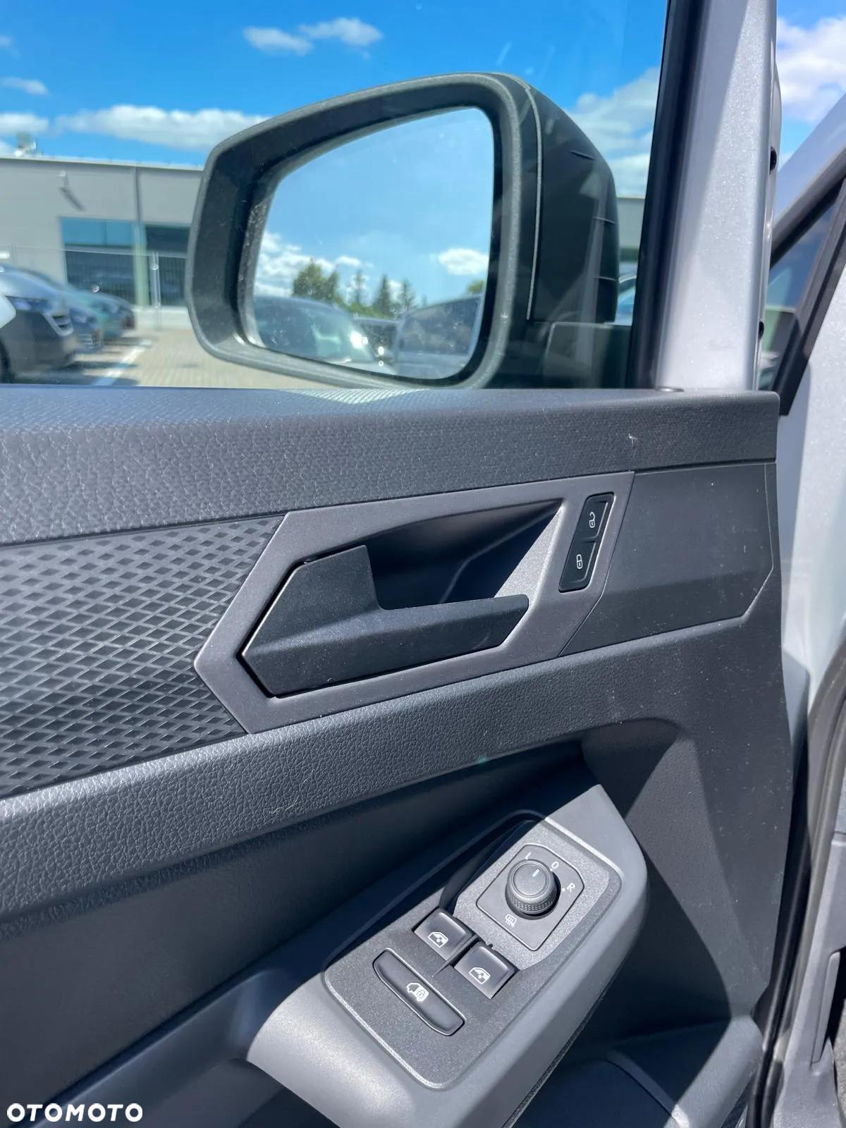 Volkswagen Caddy Cargo - 13