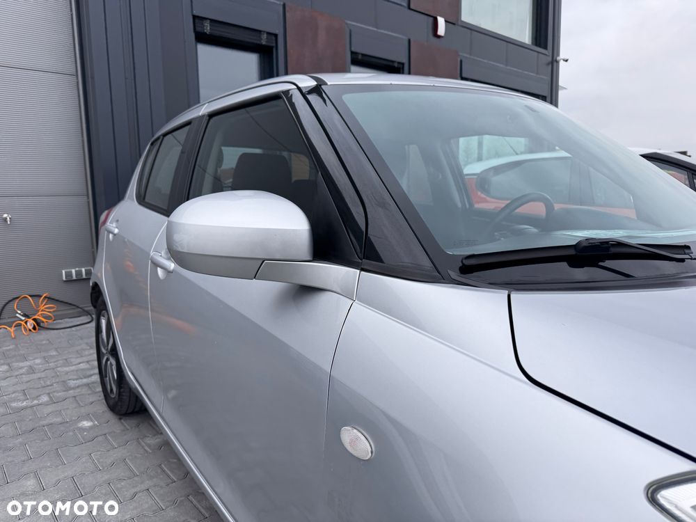 Suzuki Swift 1.3 DDiS Comfort - 6