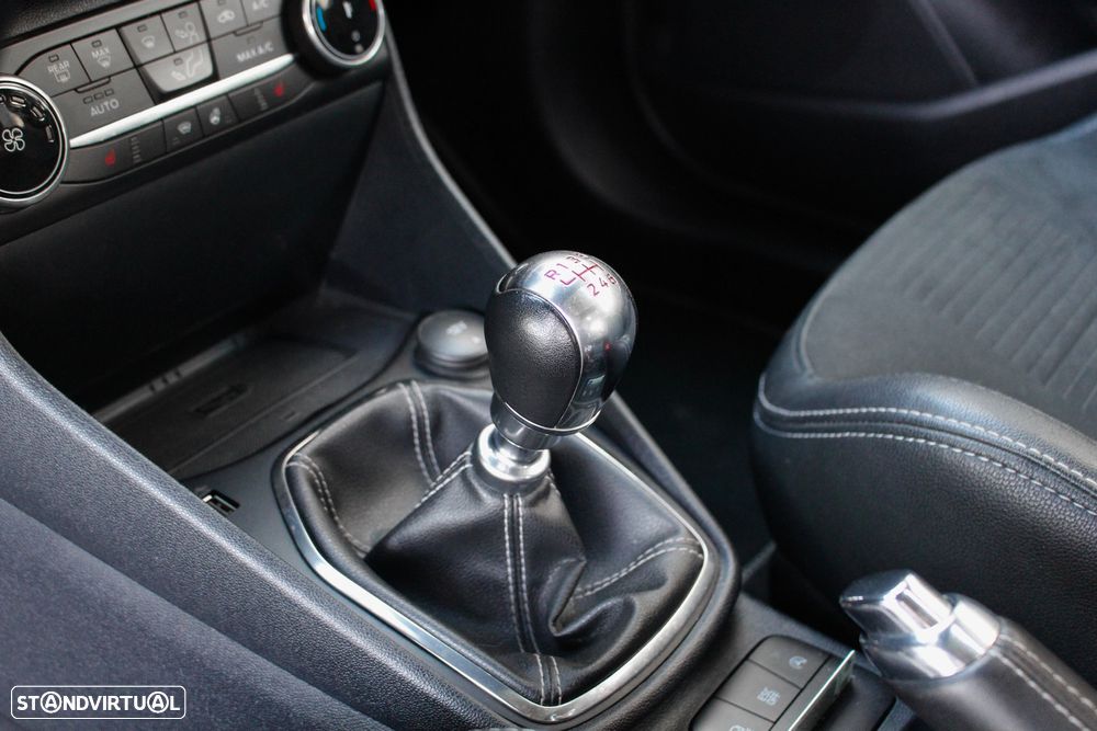 Ford Fiesta 1.5 EcoBoost ST - 36