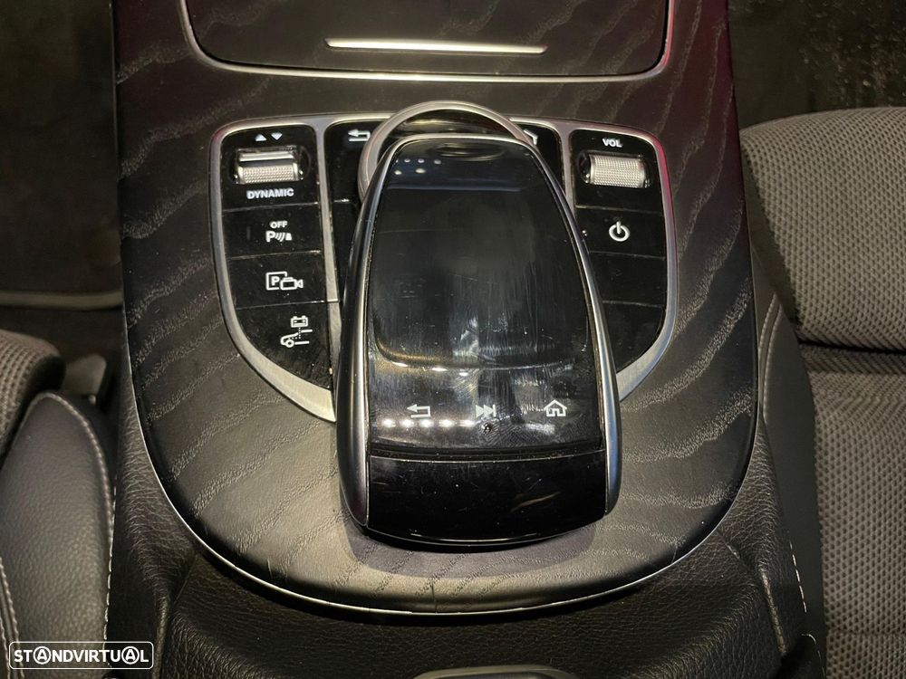 Mercedes-Benz E 300 de Avantgarde - 29