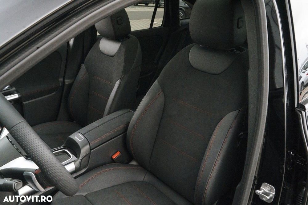 Mercedes-Benz GLA - 11