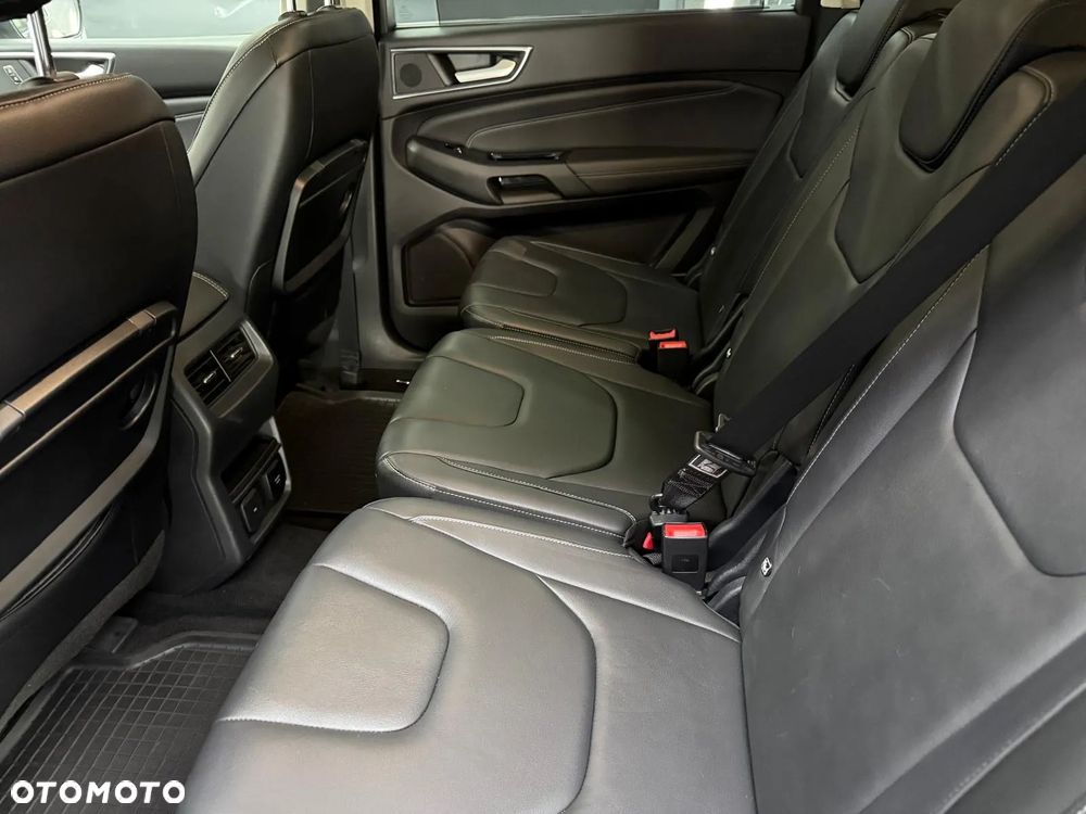 Ford S-Max 2.0 EcoBlue Titanium - 26