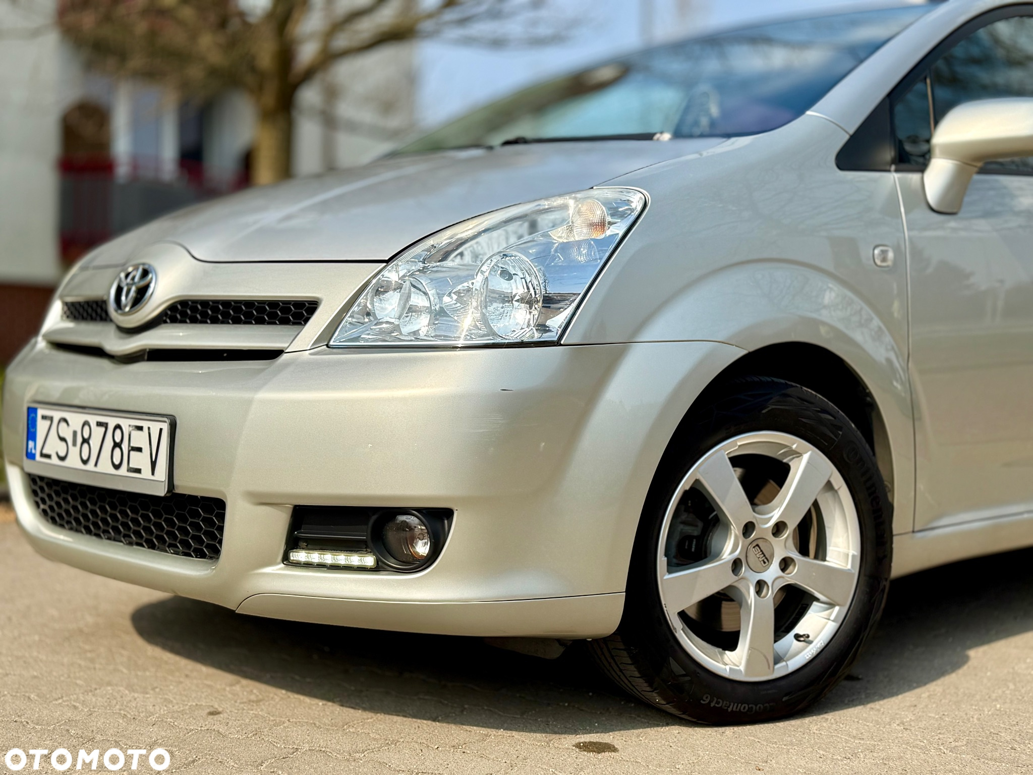 Toyota Corolla Verso - 14