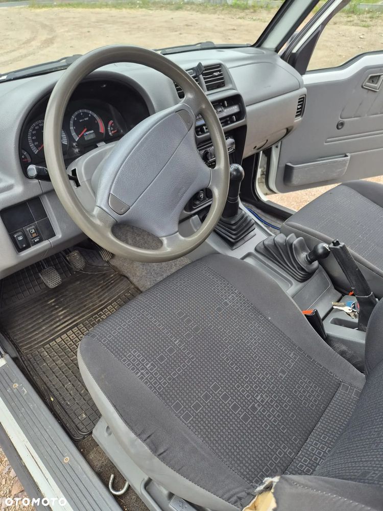 Suzuki Vitara - 16