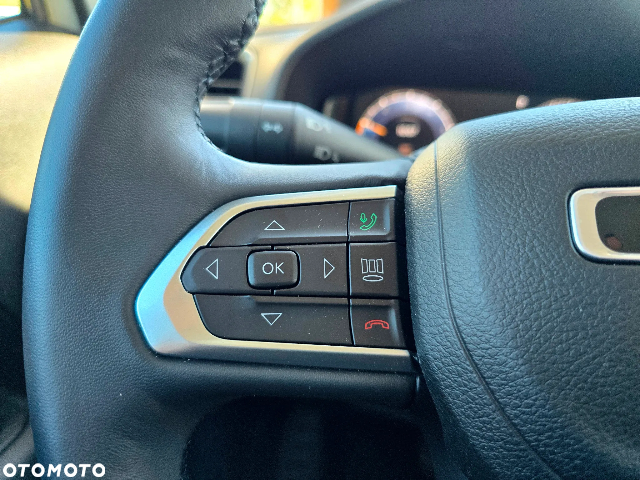 Jeep Renegade 1.5 T4 mHEV Altitude FWD S&S DCT - 13