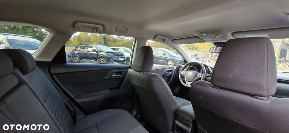Toyota Auris - 33