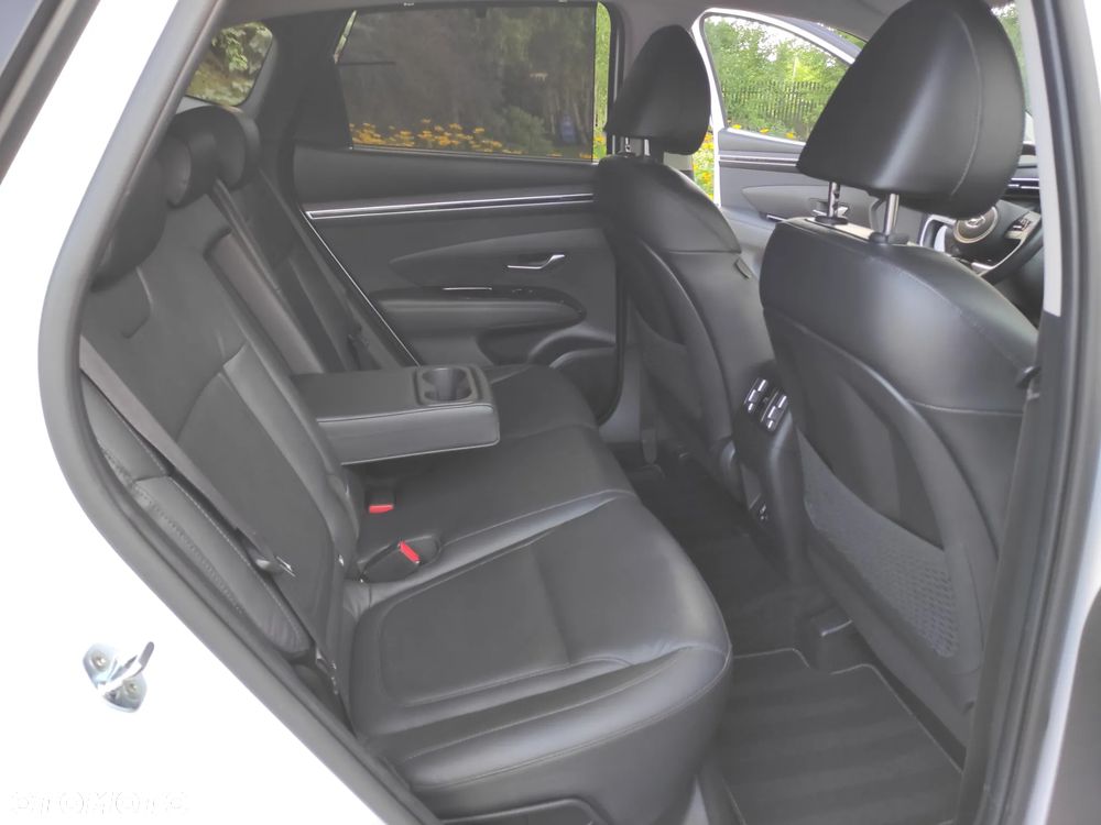 Hyundai Tucson 1.6 T-GDi Executive 2WD - 27