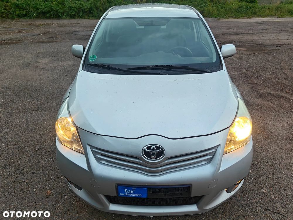 Toyota Verso 2.0 D-4D Edition - 1