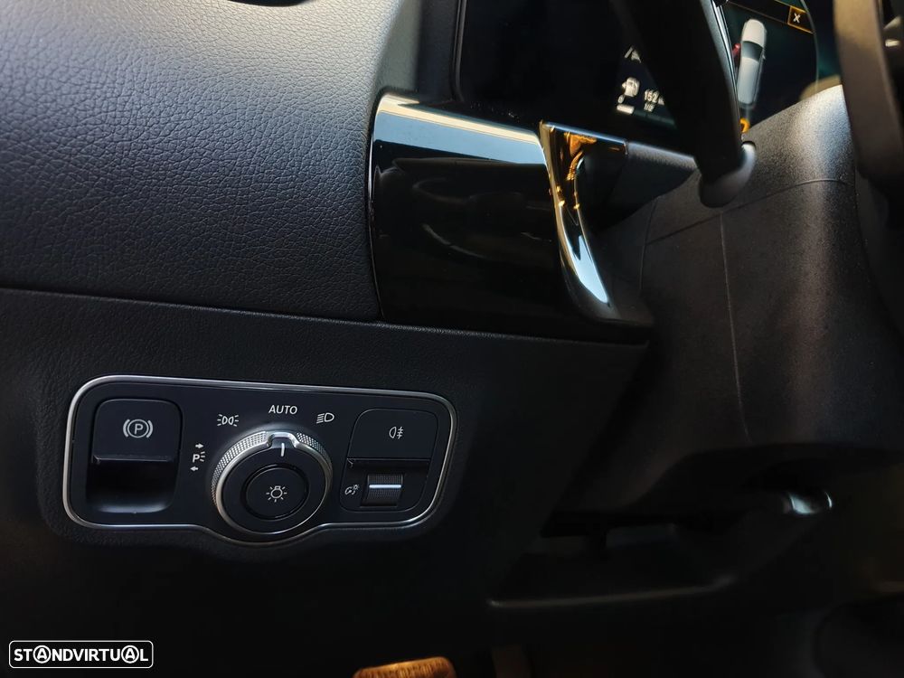 Mercedes-Benz B 180 d Style Aut. - 18