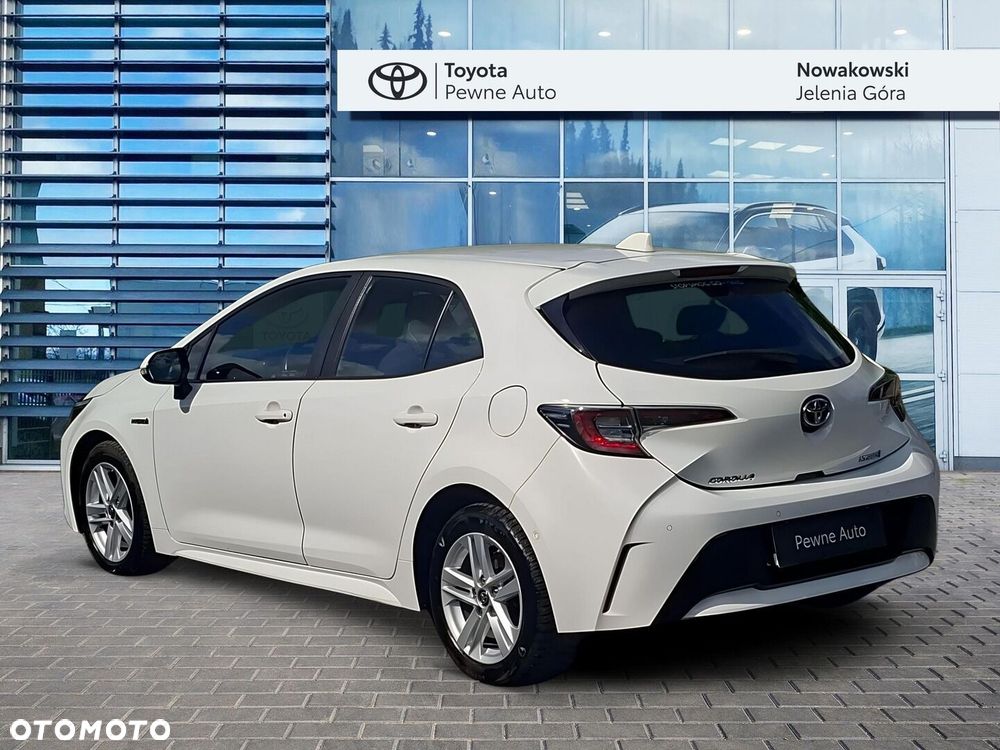 Toyota Corolla - 8