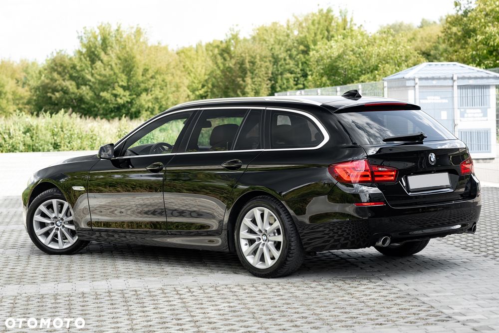 BMW Seria 5 535d xDrive Sport-Aut - 15