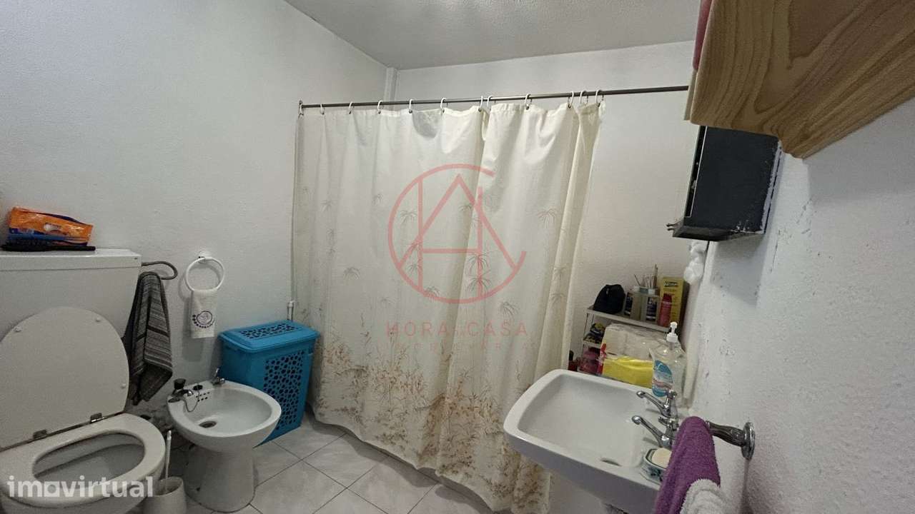 Moradia T1 + anexos – Lote com 324 m2 - Grande imagem: 5/30