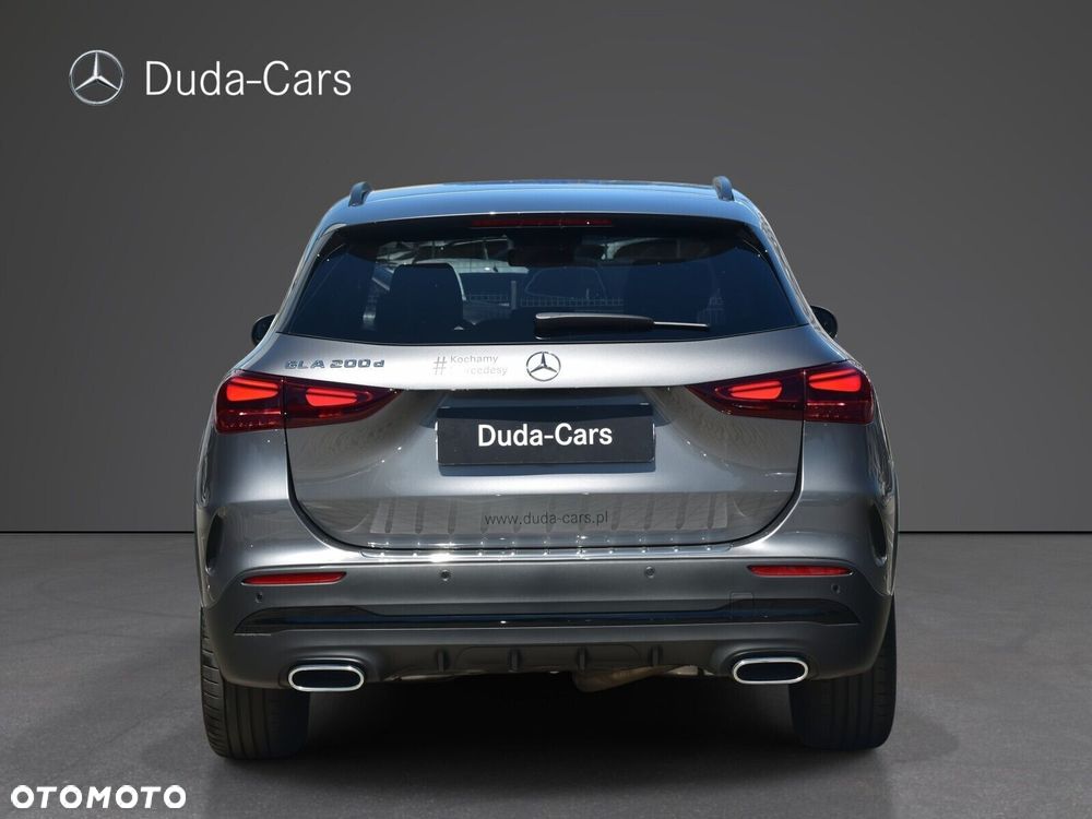 Mercedes-Benz GLA 200 d AMG Line 8G-DCT - 6