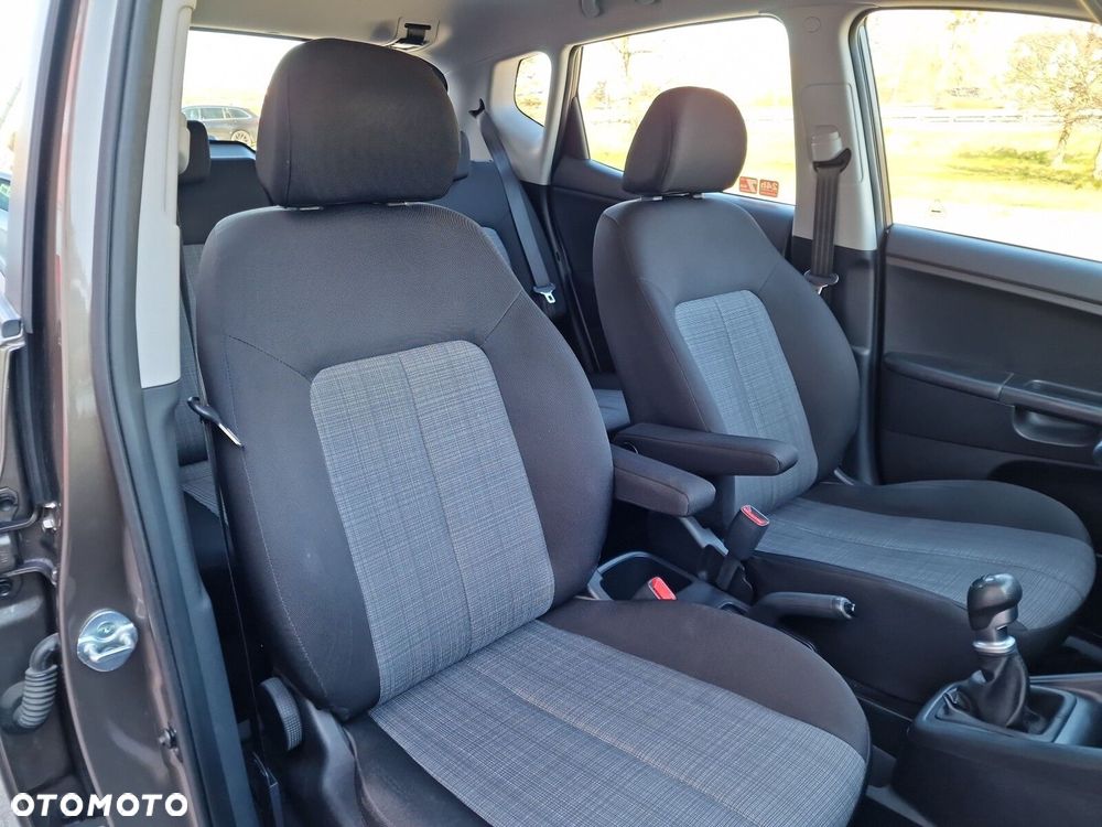 Kia Venga 1.4 M - 25