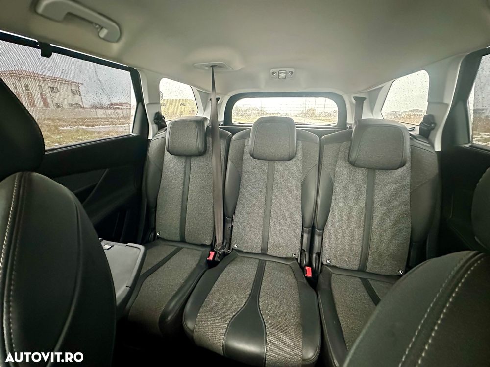 Peugeot 5008 BlueHDI 130 EAT8 Allure - 9
