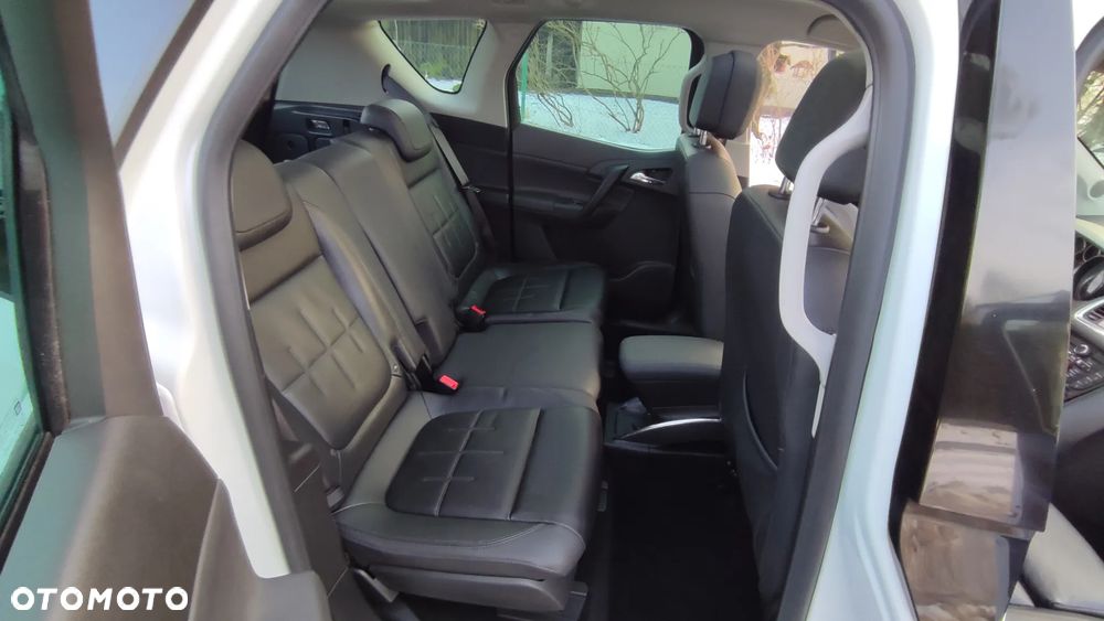 Opel Meriva 1.4 Color Edition - 11