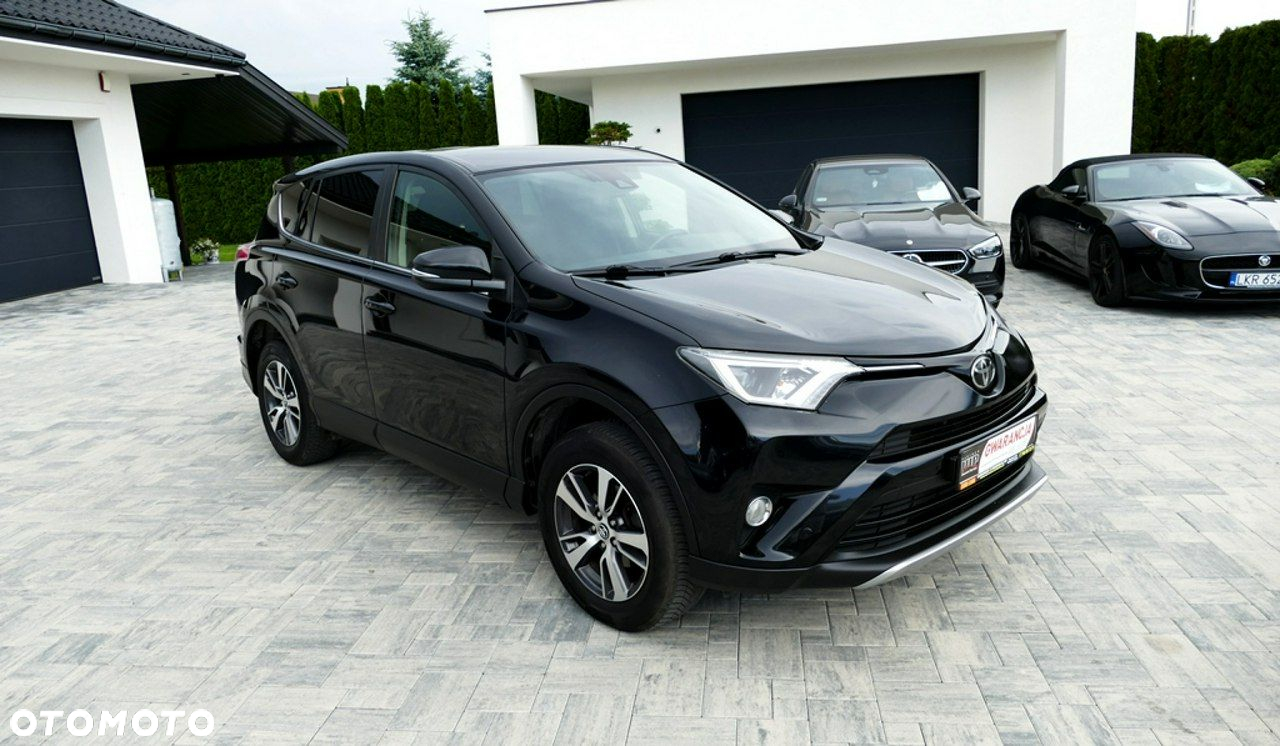 Toyota RAV4 - 17