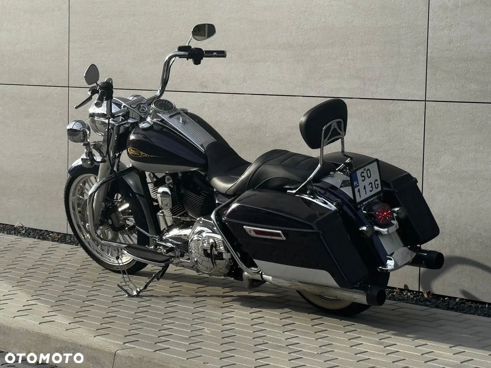 Harley-Davidson Touring Road King - 4