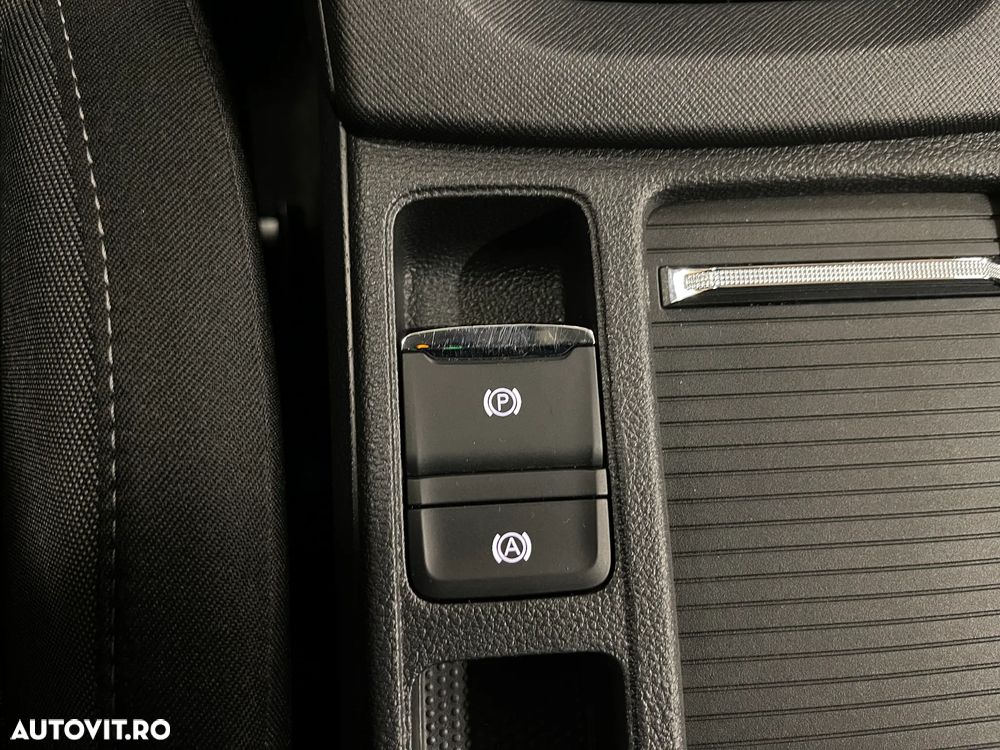 Skoda Octavia 2.0 TDI Ambition - 23