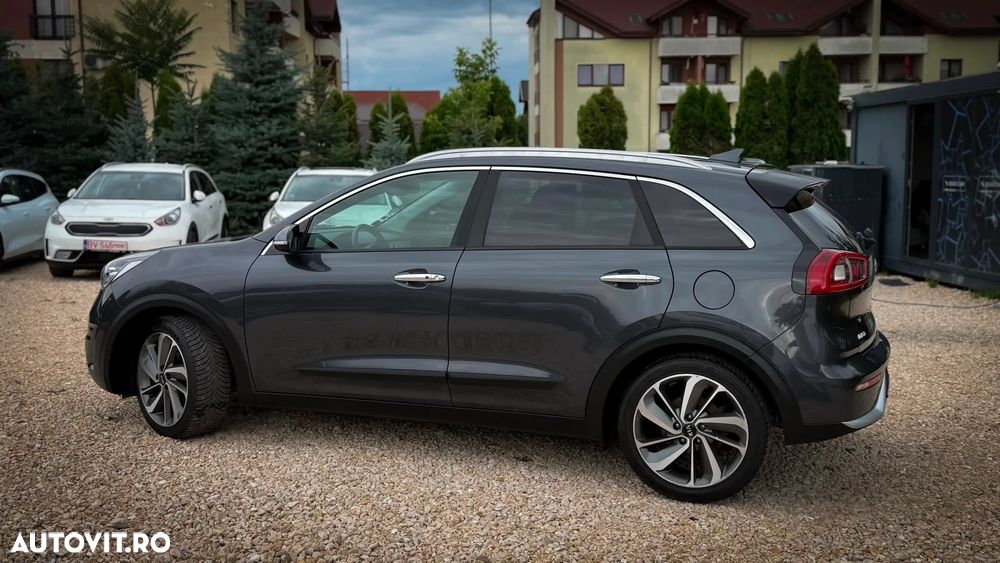 Kia Niro 1.6 GDI 2WD Aut. Edition 7 - 4