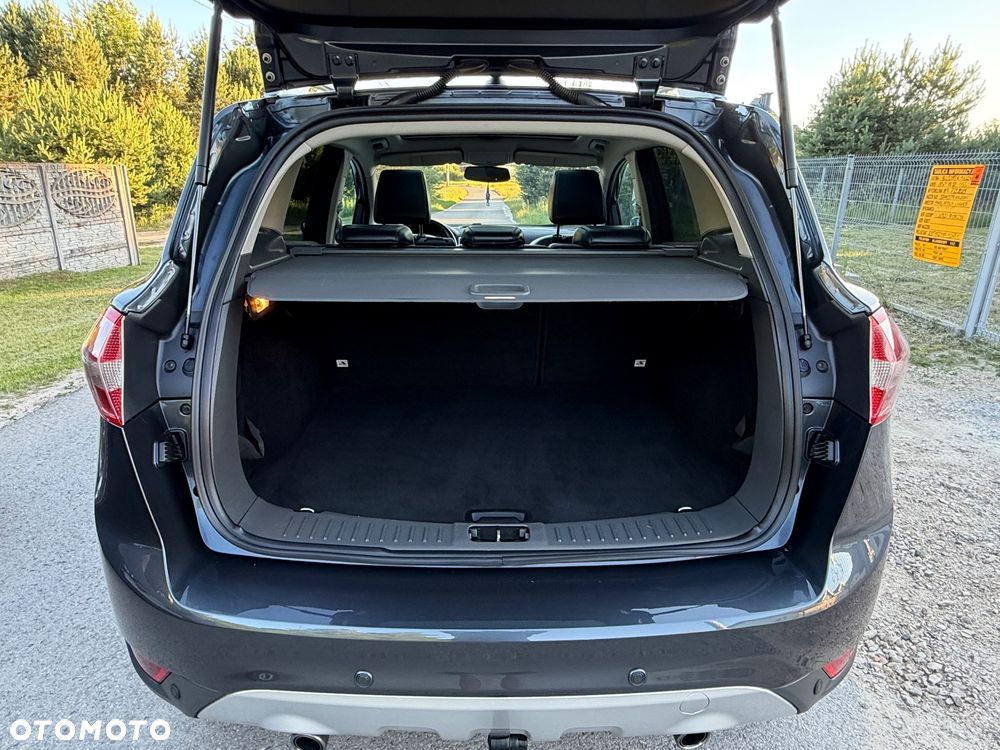 Ford Kuga 2.0 TDCi 4x4 Titanium - 29