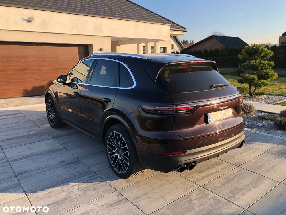 Porsche Cayenne Standard - 3