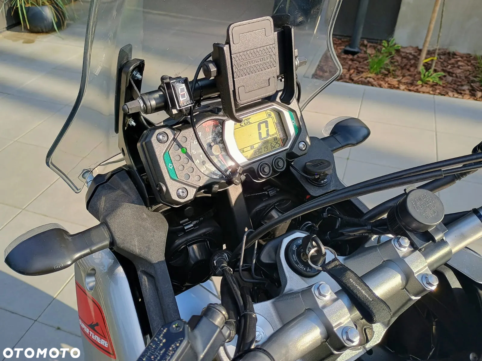 Yamaha XTZ - 18