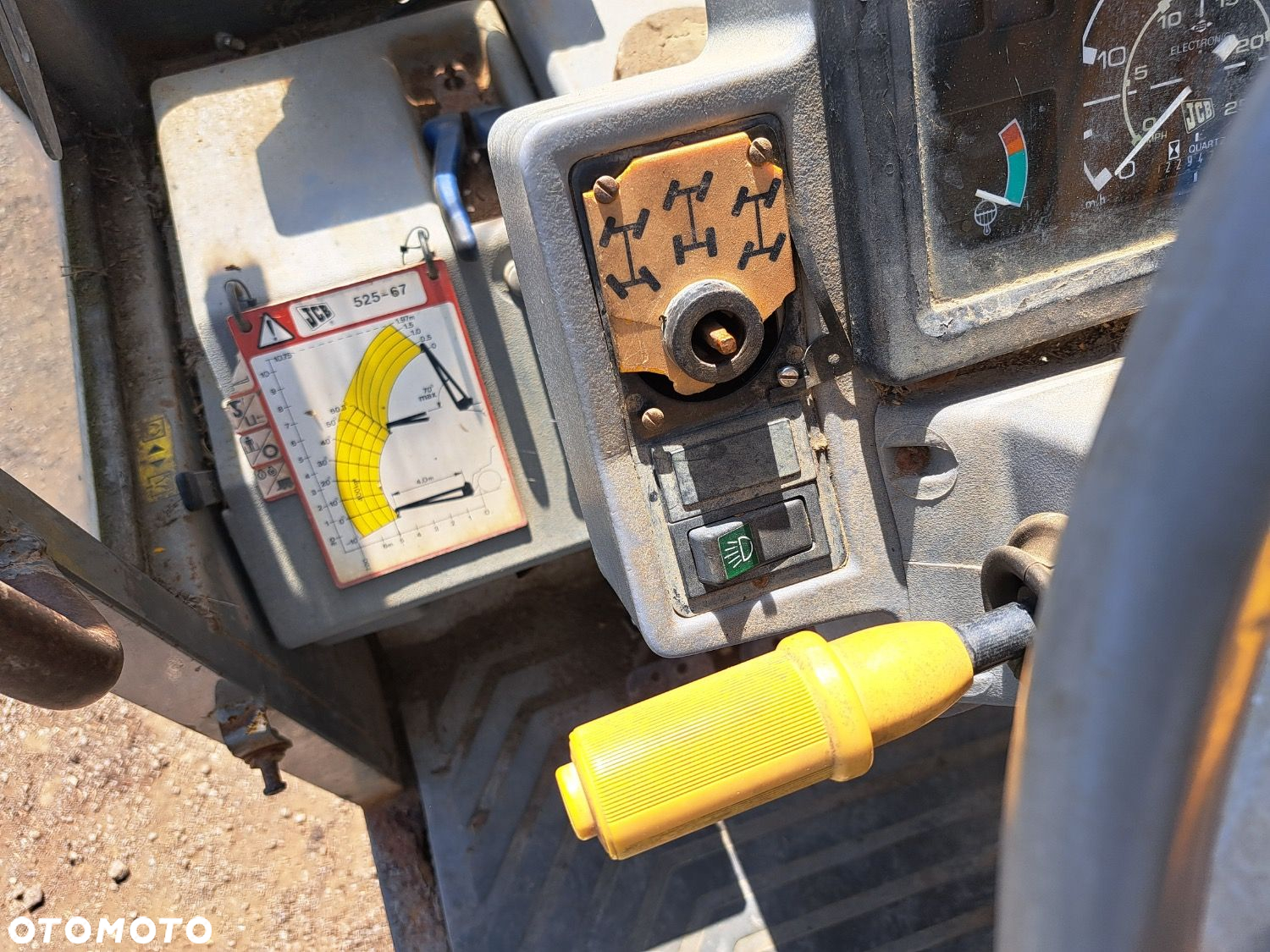 JCB 525-67 - 23