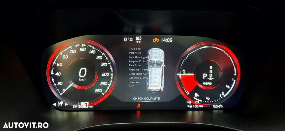 Volvo XC 60 T6 AWD Recharge Geartronic Inscription - 36